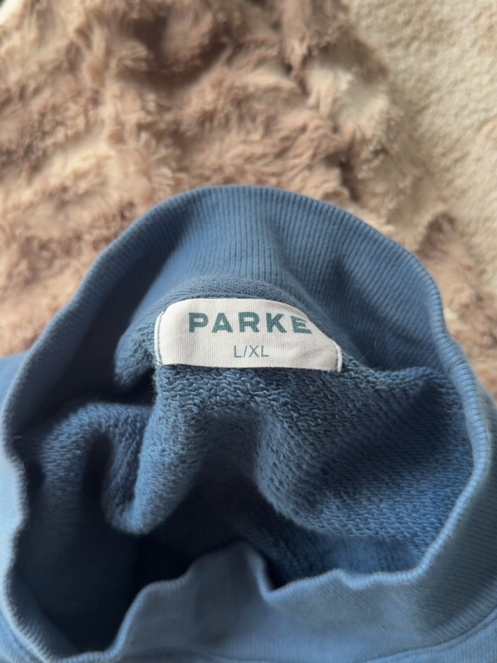 Parke Light Blue Pullover Sweatshirt with Teal Logo size L/XL only worn once - Picture 2 of 2